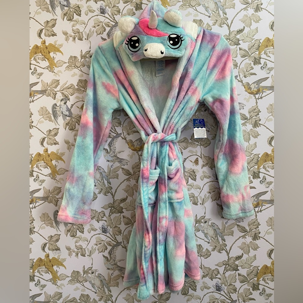 NWT girls, hooded unicorn robe size XL